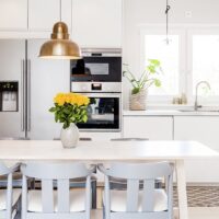 Kitchen & Dining